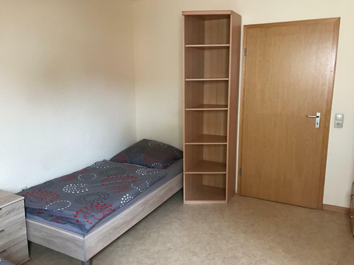Messe Cgn/Dus Grossraeumige Wohnung In Guter Verkehrslage Leverkusen Zewnętrze zdjęcie